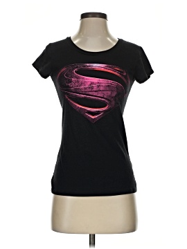 DC Comics Short Sleeve T-Shirt (view 1)