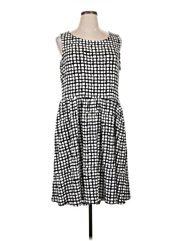 Apt. 9 Casual Dress (view 1)