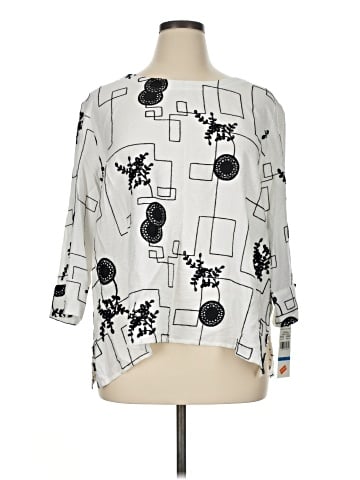 Alfred Dunner 3/4 Sleeve Blouse (view 1)