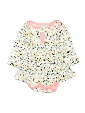 Baby Kiss Long Sleeve Onesie (view 1)