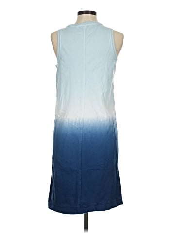 Old Navy Casual Dress (view 2)