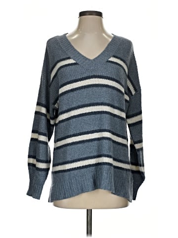 American Eagle Outfitters Pullover Sweater (view 1)
