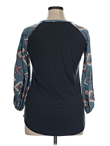 Acting Pro 3/4 Sleeve Top (view 2)