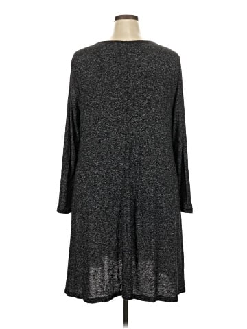 Old Navy Casual Dress (view 2)