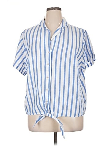 Ava & Viv Short Sleeve Blouse (view 1)
