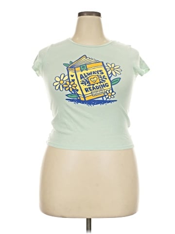 Old Navy Short Sleeve T-Shirt (view 1)