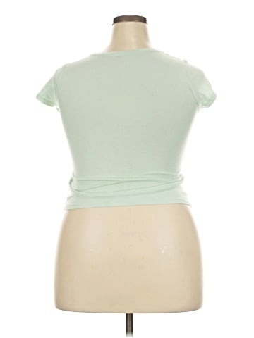 Old Navy Short Sleeve T-Shirt (view 2)
