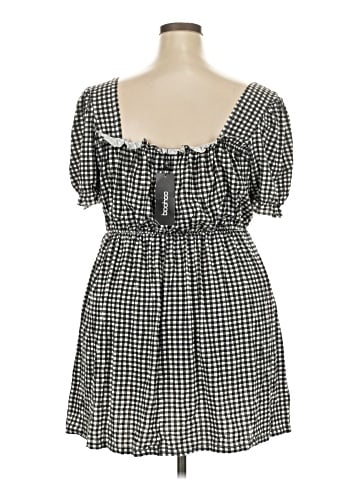 Boohoo Casual Dress (view 2)