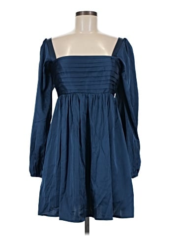 Abercrombie & Fitch Casual Dress (view 1)