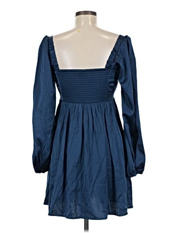 Abercrombie & Fitch Casual Dress (view 2)