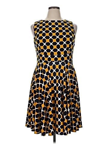 Donna Morgan Casual Dress (view 1)
