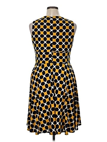 Donna Morgan Casual Dress (view 2)