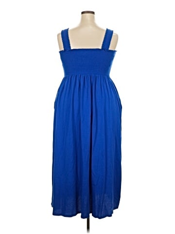 Old Navy Casual Dress (view 2)