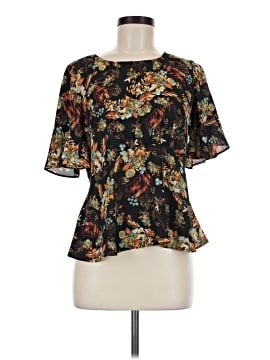 Hem & Thread Short Sleeve Blouse
