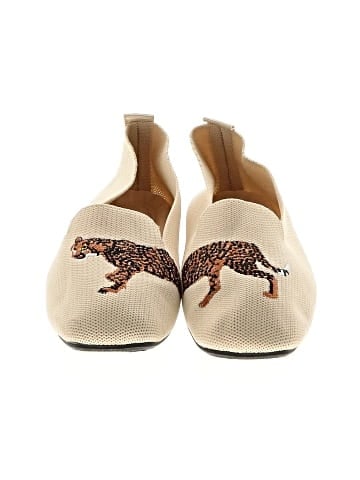 Unbranded Flats (view 2)
