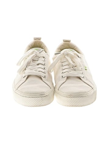 Cariuma Sneakers (view 2)