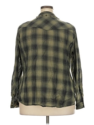 Torrid Long Sleeve Button-Down Shirt (view 2)