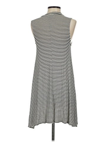 Everly Casual Dress (view 2)