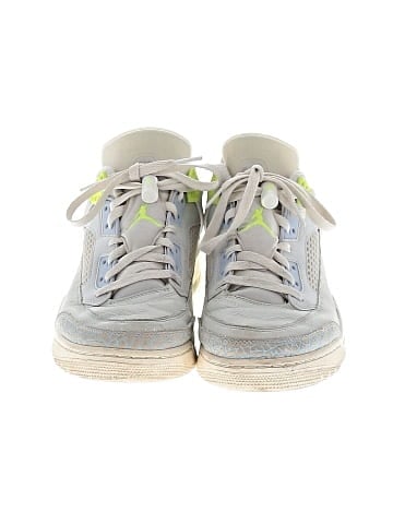 Air Jordan Spizike Low 'Photo Dust Volt' Sneakers (view 2)