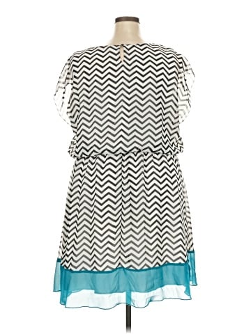 Tacera Casual Dress (view 2)