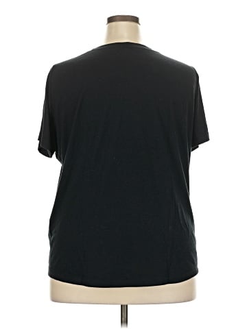 Nike Short Sleeve T-Shirt (view 2)