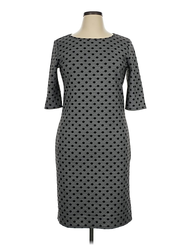 Pre-owned Tacera Casual Dress In Gray