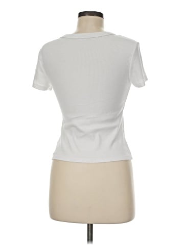 Old Navy Short Sleeve T-Shirt (view 2)