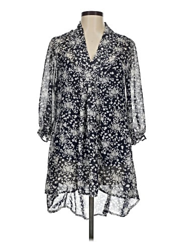 Papillon 3/4 Sleeve Blouse (view 1)