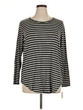 Olivia Sky 3/4 Sleeve T-Shirt (view 1)
