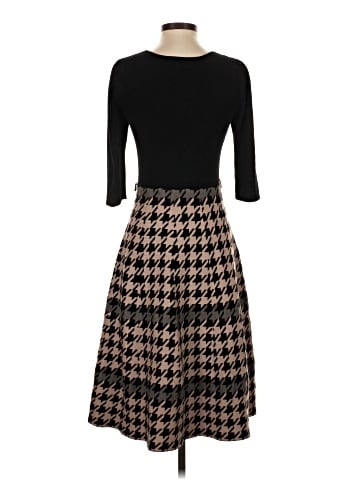 Danny And Nicole Casual Dress (view 2)