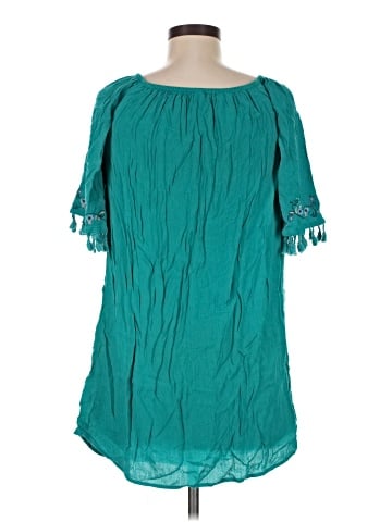 Xhilaration 3/4 Sleeve Blouse (view 2)