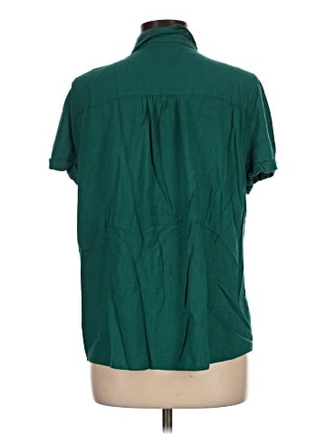 Croft & Barrow Short Sleeve Button-Down Shirt (view 2)