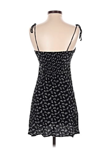 American Eagle Outfitters Casual Dress (view 2)
