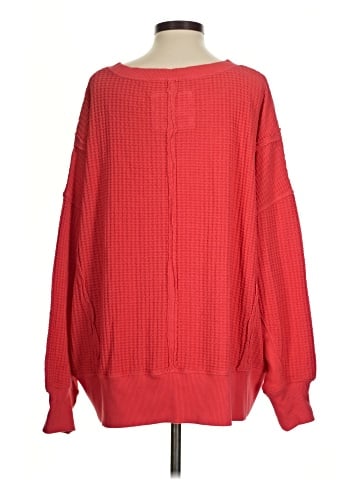American Eagle Outfitters Pullover Sweater (view 2)