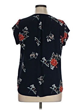 Fun2Fun Short Sleeve Blouse (view 2)