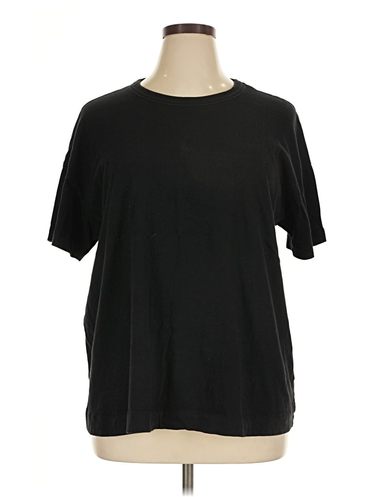 Pre-owned Old Navy Short Sleeve T-shirt In Black