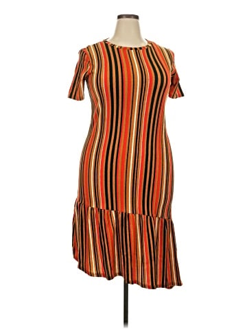 Trafaluc by Zara Casual Dress (view 1)