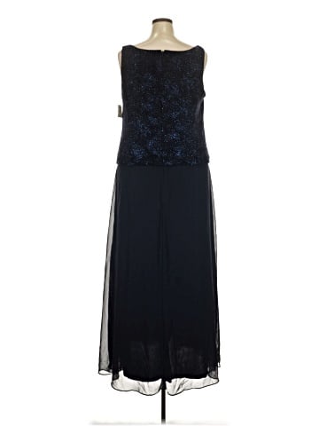 Alex Evenings Cocktail Dress (view 2)