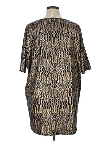 Lularoe Short Sleeve T-Shirt (view 2)