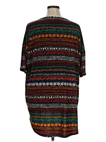 Lularoe Short Sleeve T-Shirt (view 2)