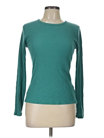 Old Navy Long Sleeve T-Shirt (view 1)