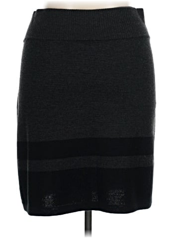 Ann Taylor LOFT Outlet Casual Skirt (view 2)