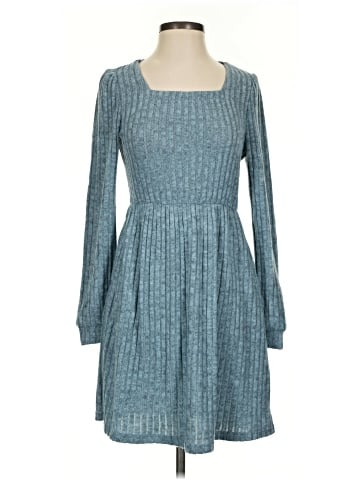 Ofeefan Casual Dress (view 1)