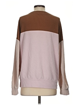 Dokotoo Pullover Sweater (view 2)