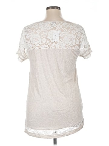 Vanity Short Sleeve Top (view 2)