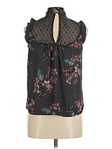 Lily White Sleeveless Blouse (view 2)