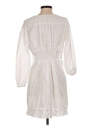 Old Navy Casual Dress (view 2)