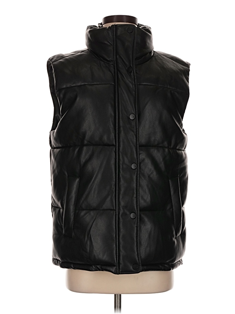 Pre-owned Andrew Marc Vest In Black