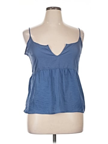 Danskin Sleeveless Top (view 1)
