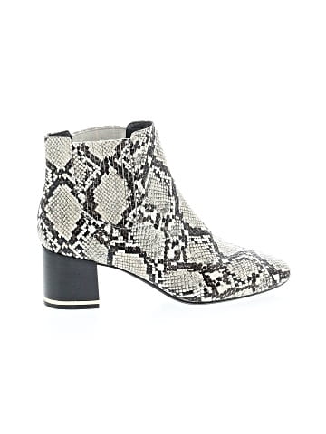 Kenneth Cole REACTION Ankle Boots (view 1)